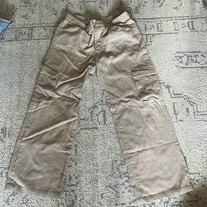 Brand new cargo pants with pockets size M, 38 , 6